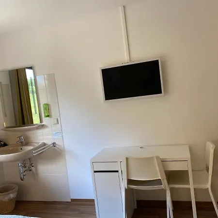Bikerhaus Apartment *